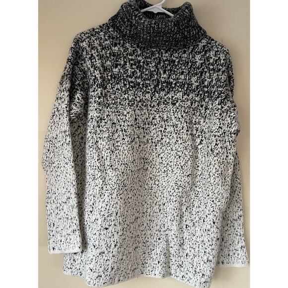 Athleta Turtleneck Ombre Sweater L Wool Cashmere Blend Black To White EUC - Picture 1 of 7